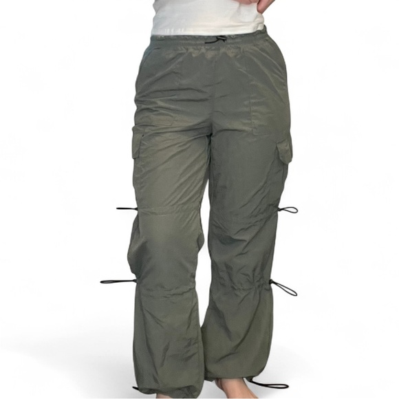 Green Straight Leg Pants with Utility Features - Picture 1 of 9